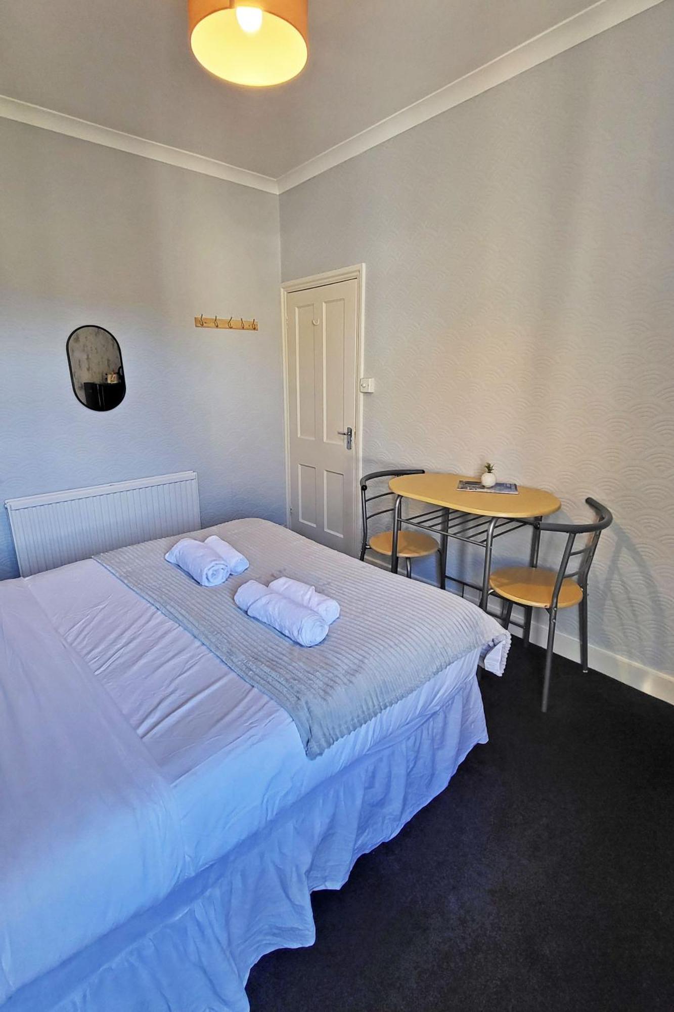 Spacious Room ลอนดอน ภายนอก รูปภาพ